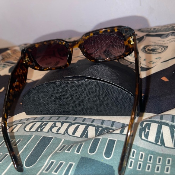 Prada Men's Rectangle Acetate Logo Sunglasses - Picture 2 of 5